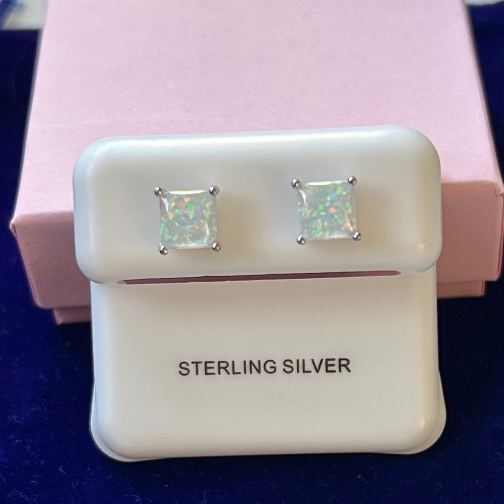 Sterling Silver Opal Stud Earrings‎